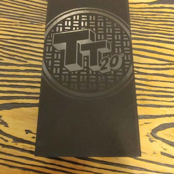 Watch - Jeremyville Jethro - by Toy Tokyo x Misfit - NEW - Picture 3 of 8